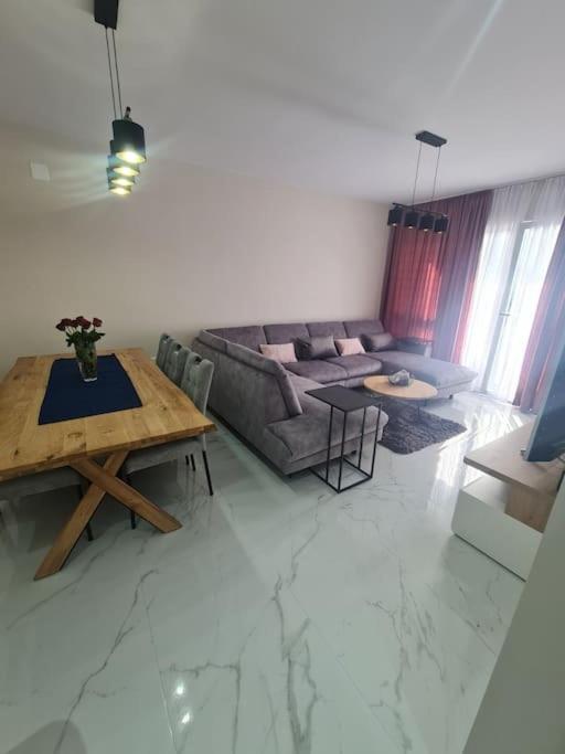 Mias Luxury Apartment Rijeka Luaran gambar