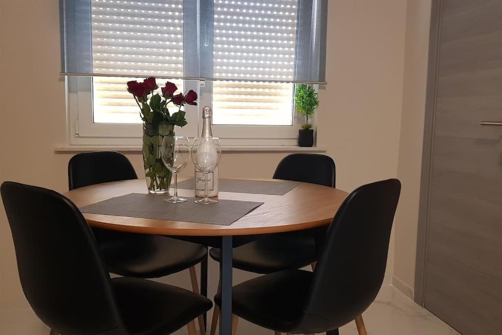 Mias Luxury Apartment Rijeka Luaran gambar