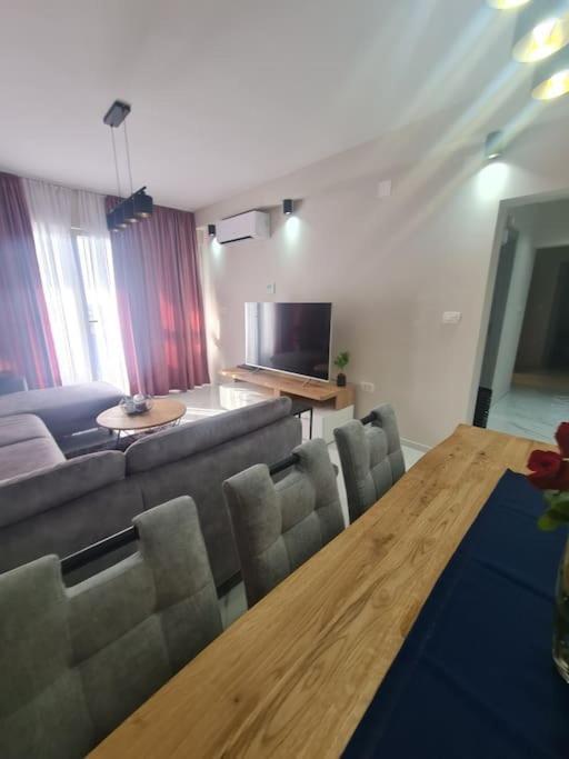 Mias Luxury Apartment Rijeka Luaran gambar