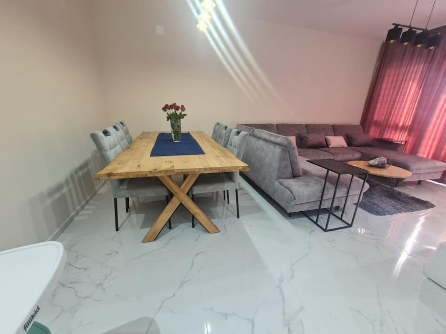 Mias Luxury Apartment Rijeka Luaran gambar