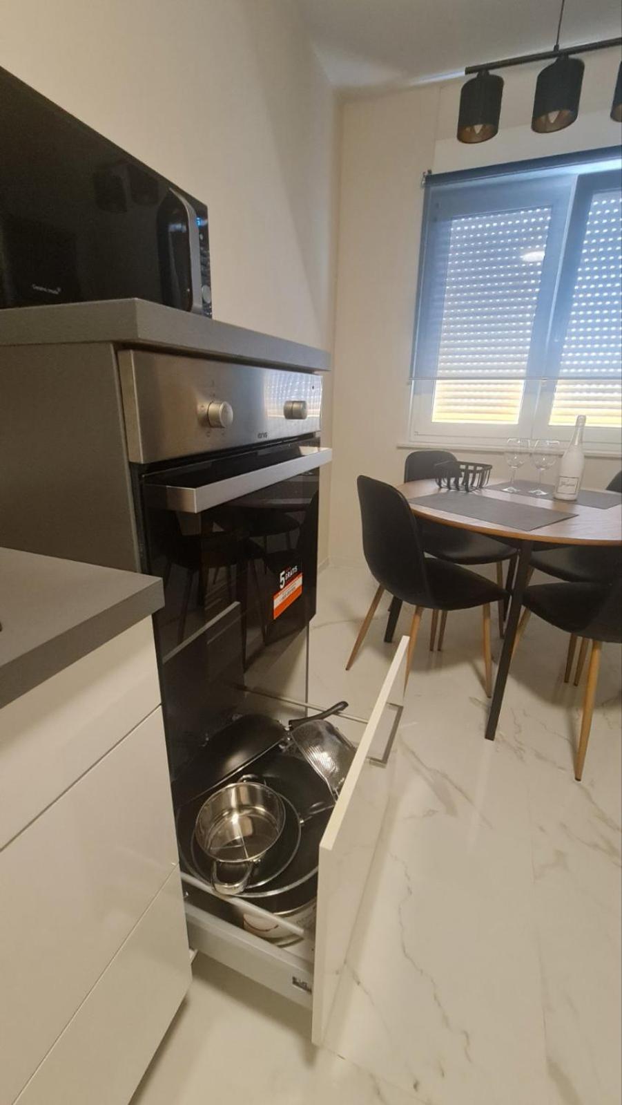 Mias Luxury Apartment Rijeka Luaran gambar